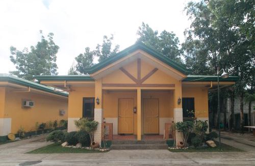 San Nicolas Hotel | RedDoorz @ Farm Side Hotel Laoag City