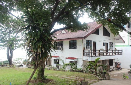 San Fernando House | RedDoorz Hostel Hardin De Corales La Union
