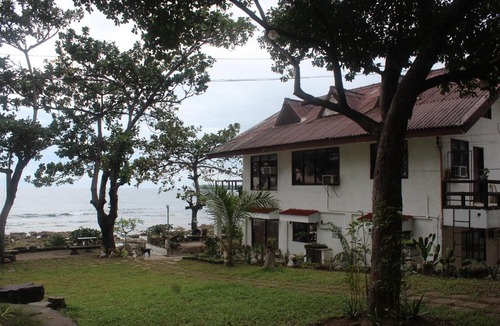 San Fernando House | RedDoorz Hostel Hardin De Corales La Union