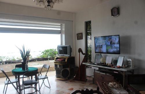San Fernando House | RedDoorz Hostel Hardin De Corales La Union