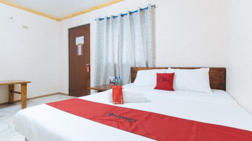 Pundaquit Hotel | RedDoorz Hostel @Megans Paradisio Beach Resort
