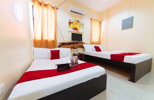 Bacolod House | RedDoorz near New Government Center