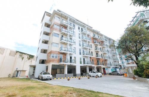Paranaque Hotel | RedDoorz Plus at Alpina Heights Paranaque