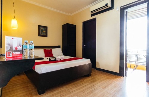 Tagaytay Hotel | Reddoorz Plus @ The Ridge Tagaytay City