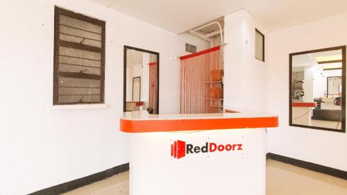 Candaba Hotel | RedDoorz @ Shukran Rentals OPC Pampanga
