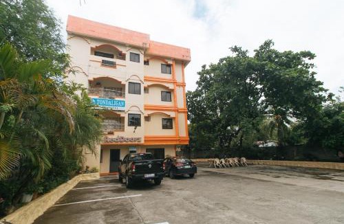Dagupan Hotel | RedDoorz @ Tondaligan Beach Hotel