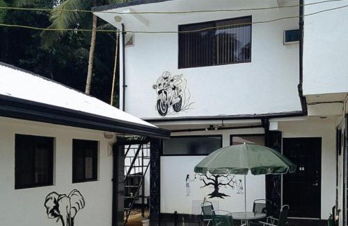 Marabut Hotel | RedDoorz @ Western Highway Lodge Hotel