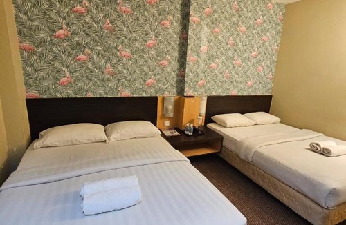 Taman Mahajaya Hotel | Regalo Inn with lift at Kotalaksamana