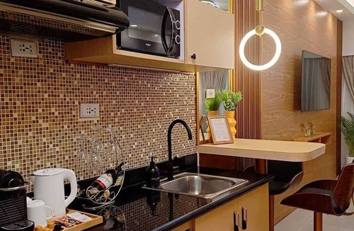 Pasong Tamo Condo | Relax and Enjoy with your family and friends!n