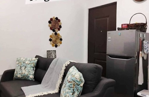 Naga Condo | Relax and Wake up in a cozy one bedroom condo with a view here in Naga City!