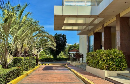 Lapu-Lapu Condo | Relaxing 1BR Suite in La Mirada