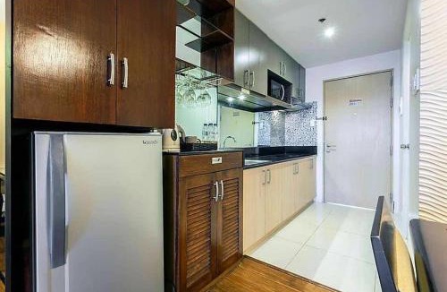 Tagaytay Apartment | Relaxing Wind