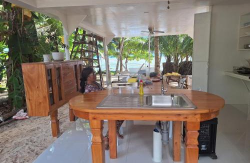 Hernani Cabin | Remy's Eco house