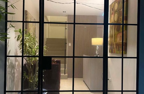 Tacloban Hotel | Residencia de Azucena