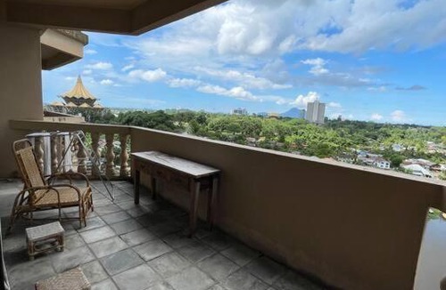 Kampung Surabaya Apartment | Riverbank Suite Apartment