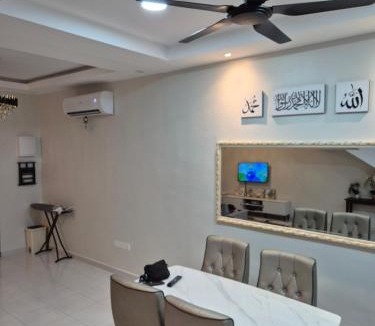 Rawang House | Rizqi Homestay