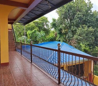 Bauan Apartment | RM8 - Non-AC Second Floor Unit in San Roque Bauan Batangas