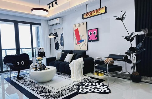 Central District Apartment | RNF Princess Cove by Short Escape