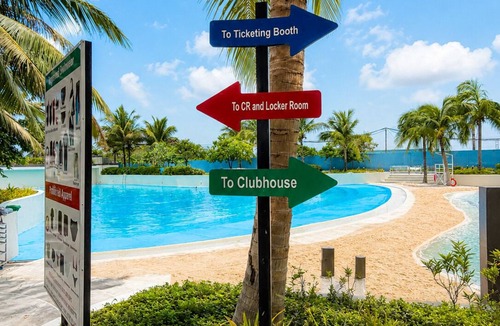 San Fernando Condo | Romantic Luxury Escape Azure North with Netflix & Wave Pool