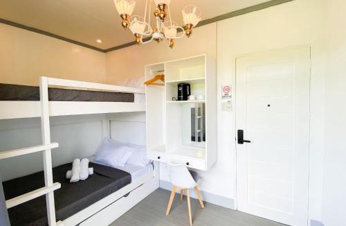 Sipocot Bed & Breakfast | Ronina's Sipocot Hotel