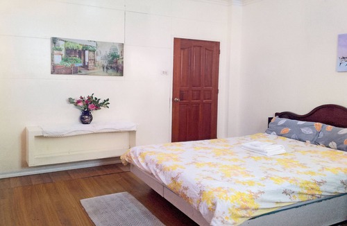 Palompon Villa | Room 102 at Liezels B & B is best for families.