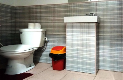 Amambucale Villa | Room 104 at Liezels B & B, is a Dorm room for up to 8 friends or family members.