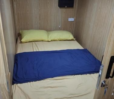 Pasay Hotel | ROOM for rent park avenue