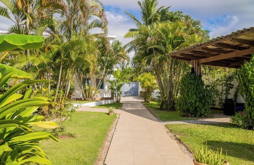 Las Terrenas Hotel | Room in hotel casa pierretta, downtown, near the beach. Las terrenas