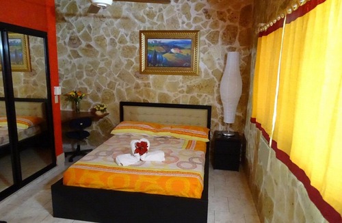 Playa Chiquita Bed & Breakfast | Room + yummy breakfast, steps from casino/beach, guest-friendly, pool/TV/WiFi
