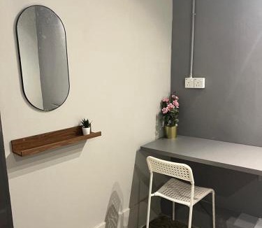 Taman Jubilee House | Roomah En-suite attached-bath R3