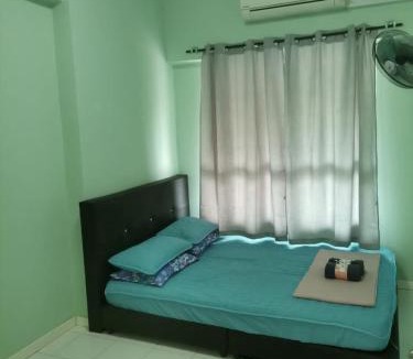 Pengkalan Perigi Apartment | Rose Gold Homestay