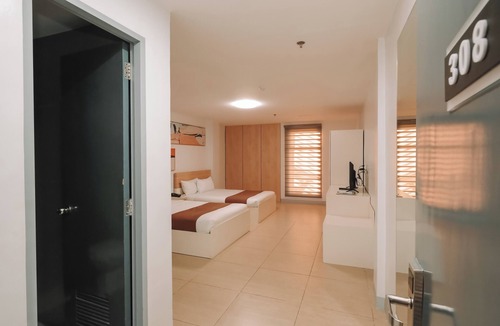 Cabanatuan Hotel | Rosey Hotel