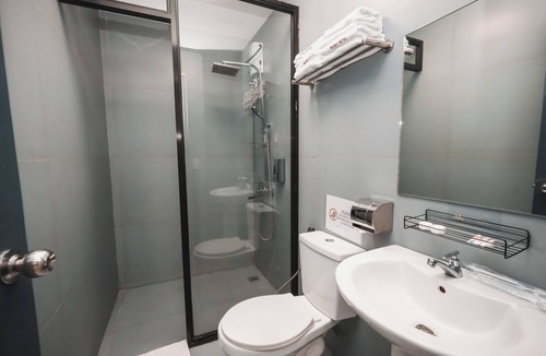 Cabanatuan Hotel | Rosey Hotel