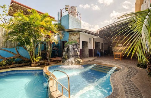 Santo Tomas Hotel | Ross Rose Budget Hotel
