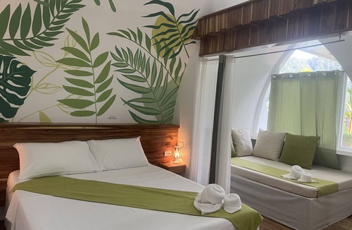 Port Barton Hotel | Royal Suites Port Barton