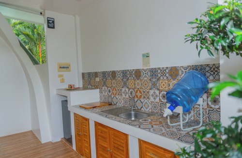 Port Barton Hotel | Royal Suites Port Barton