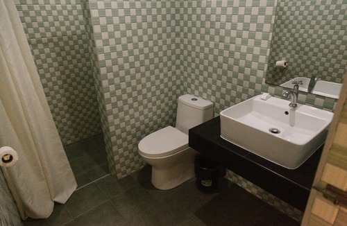 Tagum Hostel | Royale House Hotel Davao powered by Cocotel