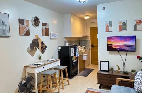 Davao Condo | Rozhel Cozy Studio | 8 Spatial Davao | Fast WiFi | Netflix | Pool & Gym
