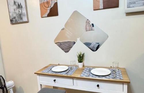 Davao Apartment | Rozhel Cozy Studio Pool Access Fast Wi-Fi 8 Spatial Maa