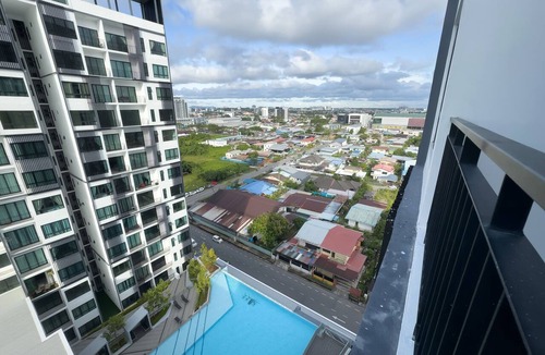 Kuching Apartment | Rumahõ - Upton By Elica