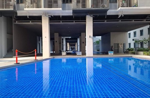 Barangay 76 Condo | S Residences premiere MOA 3rd T1 floor 1BR w/balcony by darpm