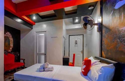 Laoag Hostel | Sabel Travelers Inn