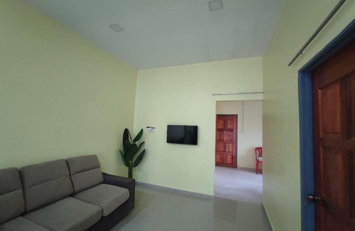 Slim River House | Sal Homestay MUSL!M Guest Only