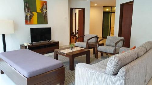 Balok Apartment | Samsuria Beach Apartment Resort