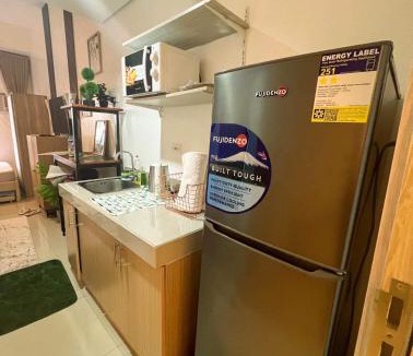 Dasmarinas Apartment | Samuel staycation in Smdc Green2 one studio unit