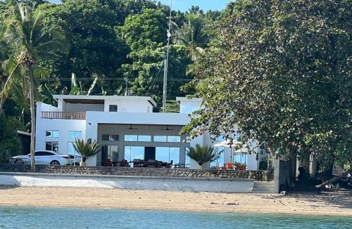 Merida Villa | Sand Castle Villa - Classic Beachfont Luxury
