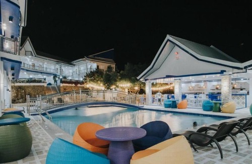 Santiago Hotel | Santiago Cove Hotel and Restaurant
