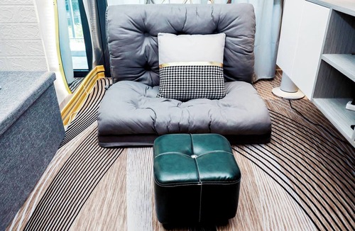Barangay 76 Condo | Sapphira Manor Luxurious Condo by the Bay