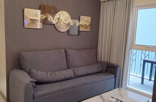 Tambo Apartment | Savvy Suite 3BR Near Okada Manila