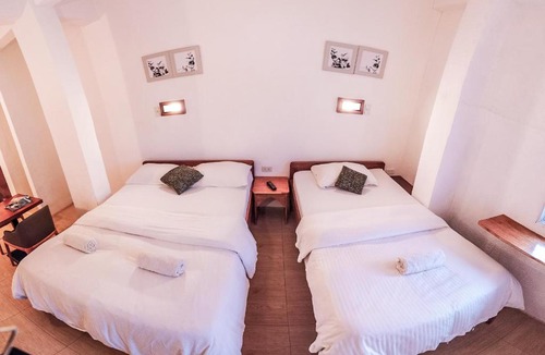 Coron Town Proper House | Sea Horse Guest House